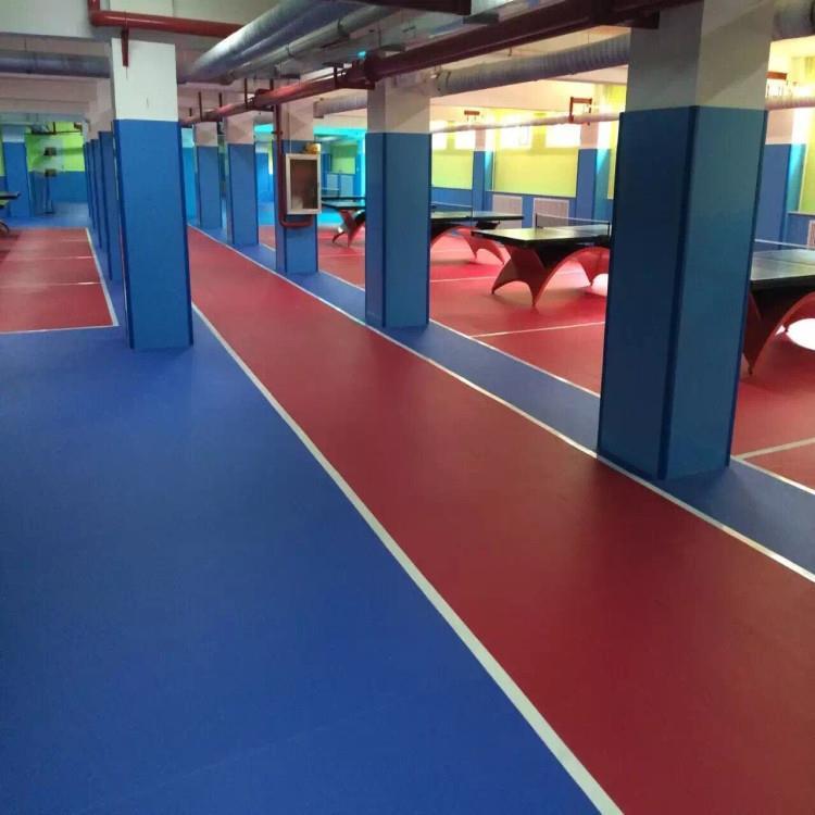 乒乓球場(chǎng)地專用塑膠地板 選購指南與批發(fā)要點(diǎn)解析